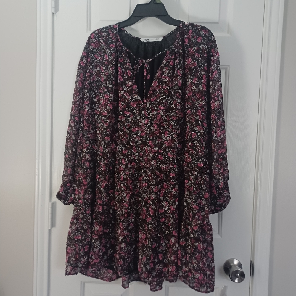 ZARA Blk Floral Mini Dress Sz L
